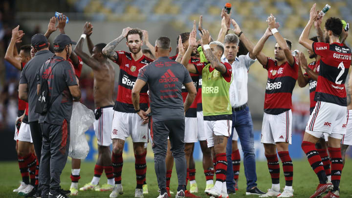 Flamengo quer tirar o bi do Palmeiras | Flamengo v Atletico Mineiro - Brasileirao 2021 Flamengo quer tirar o bi do Palmeiras | Flamengo v Atletico Mineiro - Brasileirao 2021