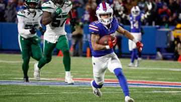 You know about Buffalo Bills' wide receiver Khalil Shakir (10), but he's not a household name outside Bills Mafia.