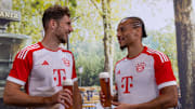 FC Bayern München and Paulaner Photo Session