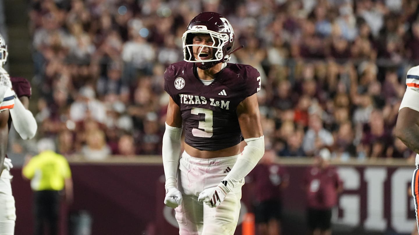 Texas A&M Safety 'Grateful' For Outstanding Offense vs. Arkansas