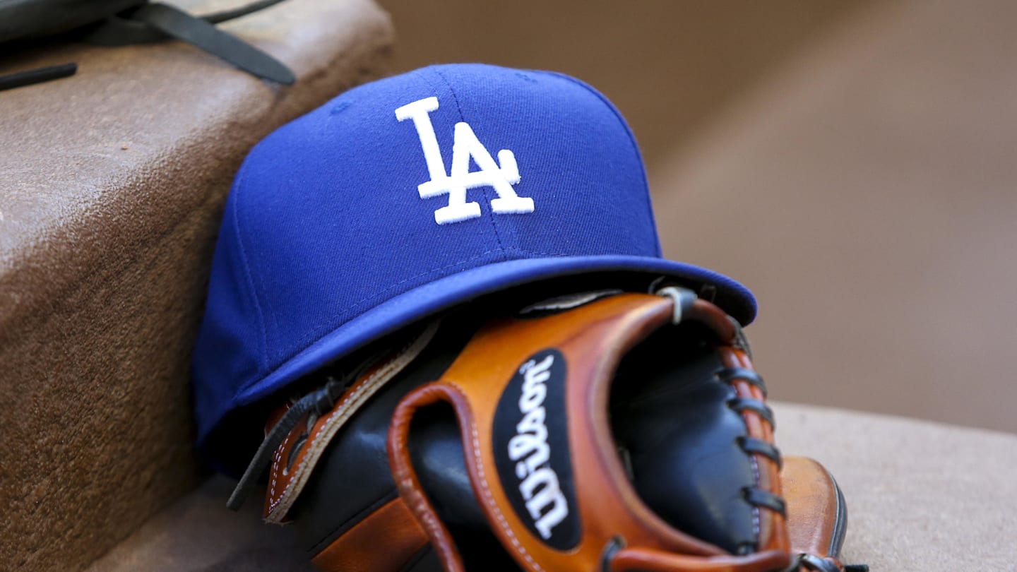 Red Sox Engage Multiple Trade Talks with Cardinals, Royals, Pirates