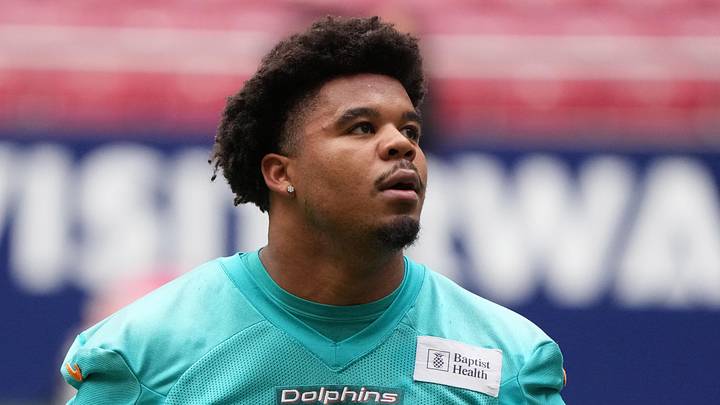 Miami Dolphins linebacker Chop Robinson