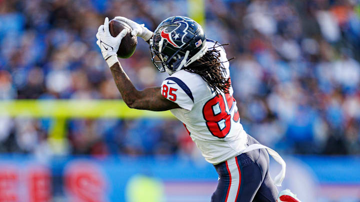 Houston Texans v Tennessee Titans