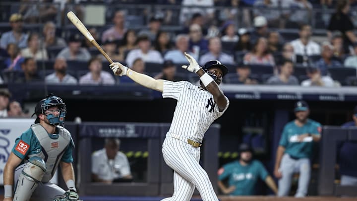 Jul 9, 2025; Bronx, New York, USA; New York Yankees second baseman Jazz Chisholm Jr. (13) hits a two run home run in the fifth inning against the Seattle Mariners at Yankee Stadium. Mandatory Credit: Wendell Cruz-Imagn Images Jul 9, 2025; Bronx, New York, USA; New York Yankees second baseman Jazz Chisholm Jr. (13) hits a two run home run in the fifth inning against the Seattle Mariners at Yankee Stadium. Mandatory Credit: Wendell Cruz-Imagn Images