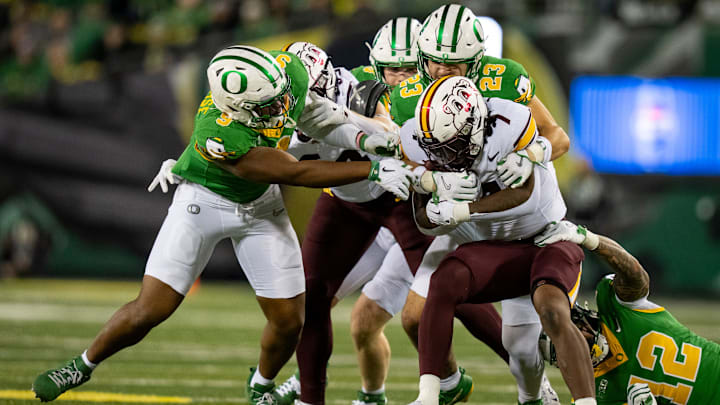 Tough, gritty and resilient, the Oregon Ducks have a different ranking in each one of the three major polls