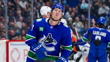 Philadelphia Flyers v Vancouver Canucks