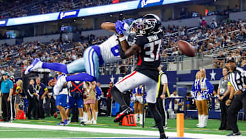 Atlanta Falcons cornerback Cobee Bryant 