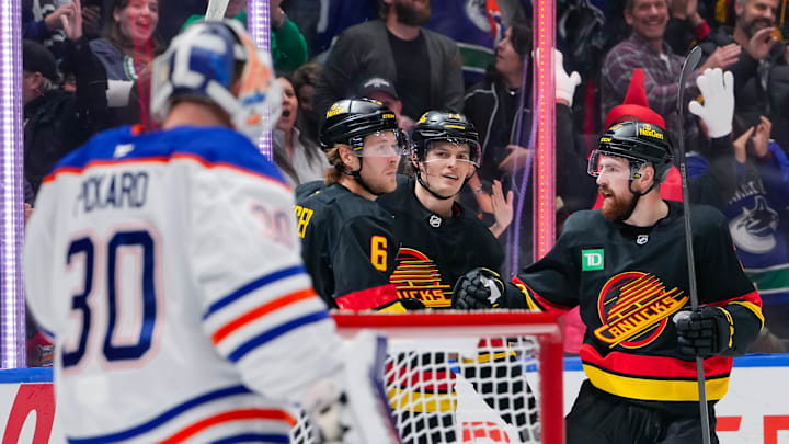 Edmonton Oilers v Vancouver Canucks