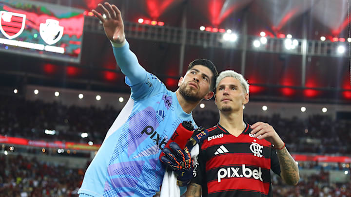 Rossi e Varela, jogadores do Flamengo em 2025