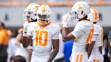 Tennessee wide receiver Mike Matthews (10) warms up before the Orange & White spring game, Saturday, April 12, 2025.