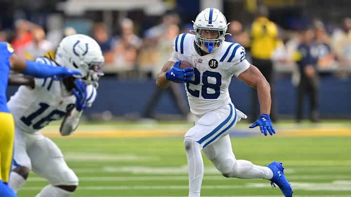 Bet the UNDER on Jonathan Taylor's rushing yards total against the Raiders.