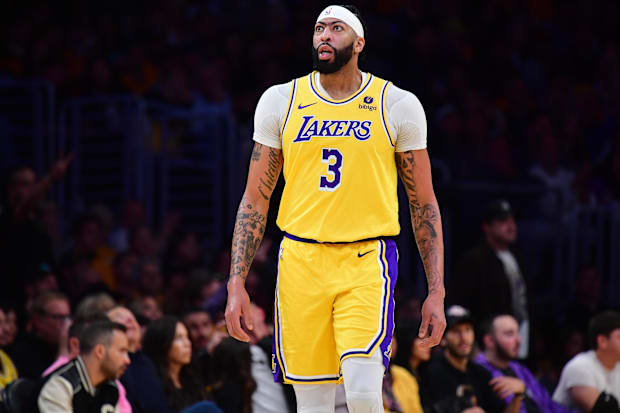 Los Angeles Lakers forward Anthony Davis (3) reacts during the first round of the 2024 NBA playoffs.