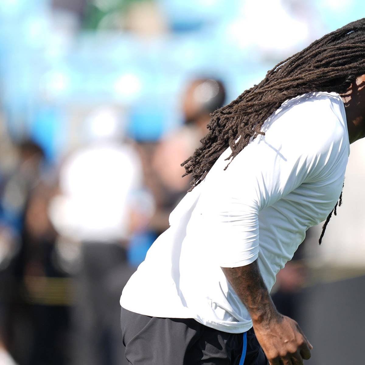 Jadeveon Clowney Dallas Cowboys jersey number appears to surface
