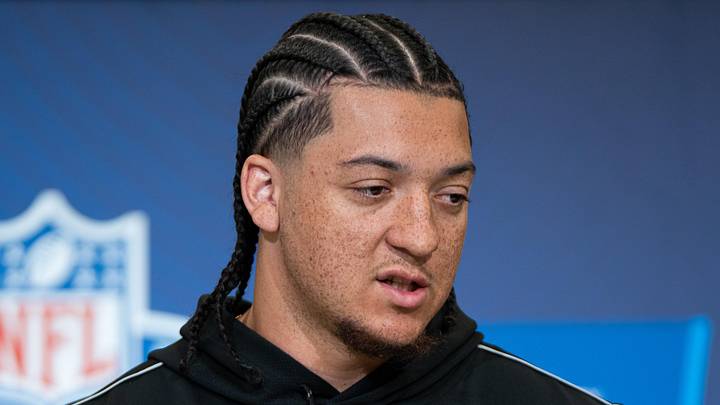 Memphis offensive lineman Travis Burke