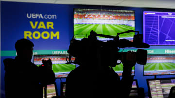 VAR