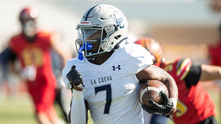 Centennial vs. La Cueva in New Mexico high school football showdown. Centennial vs. La Cueva in New Mexico high school football showdown.