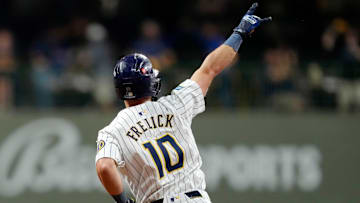 Wild Card Series - New York Mets v Milwaukee Brewers - Game 3
