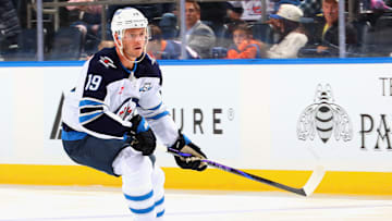 Winnipeg Jets v New York Islanders