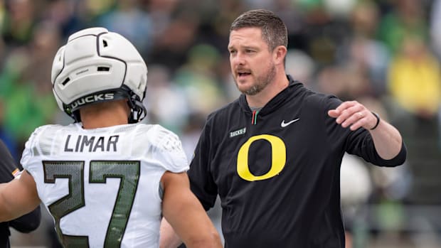 Oregon coach Dan Lanning