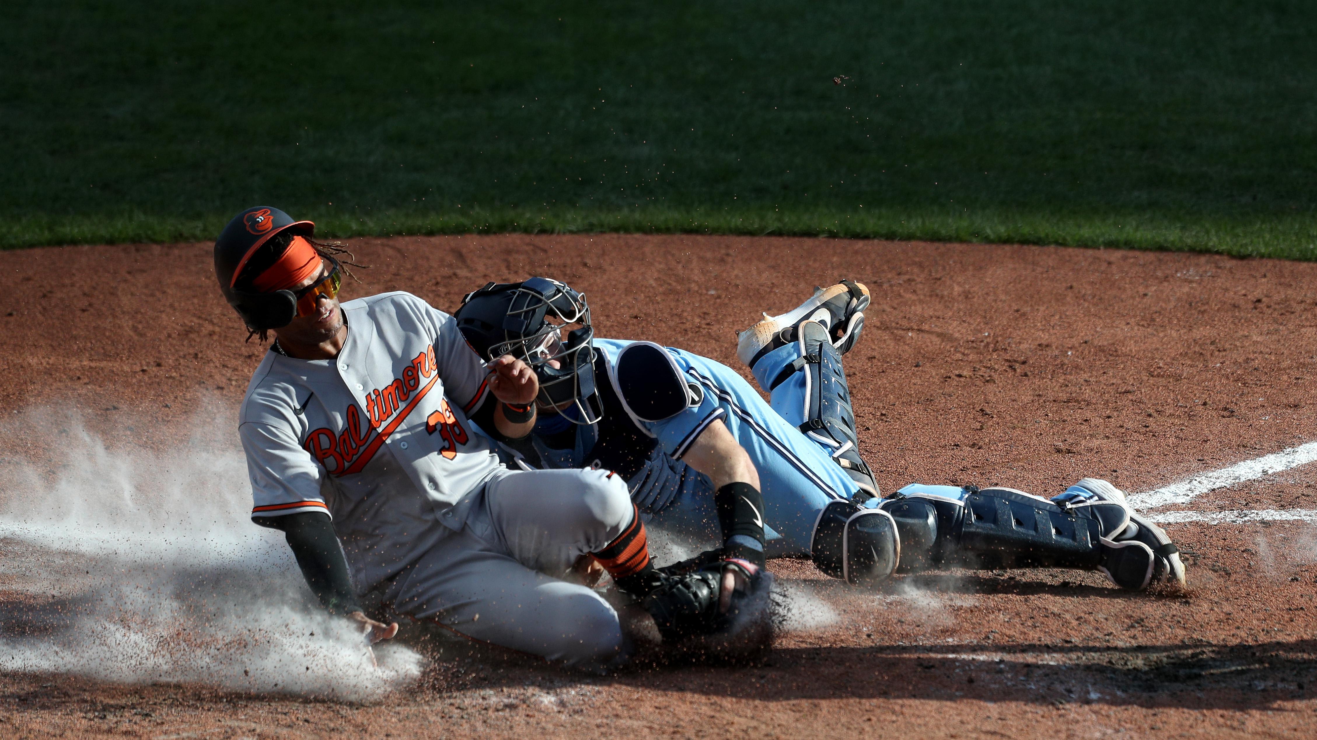 Blue Jays: Catcher injuries could make the Jays vulnerable