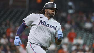 Josh Bell llega a los Cascabeles de Arizona vía cambio 