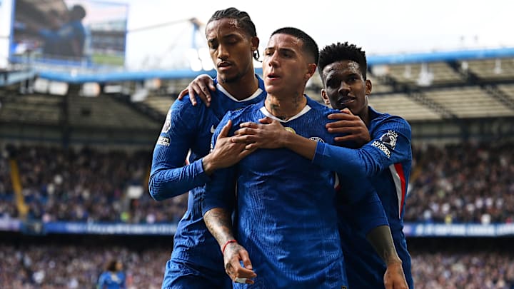 Chelsea busca reação na Premier League  