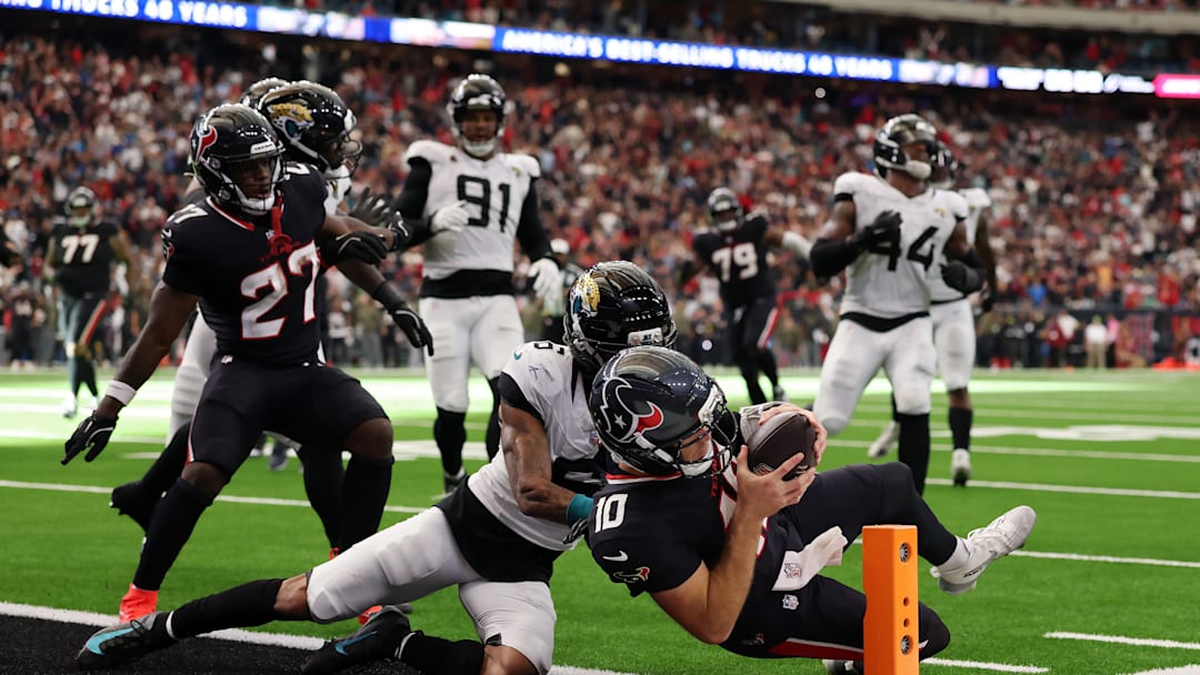 Jacksonville Jaguars - safety Darnell Savage