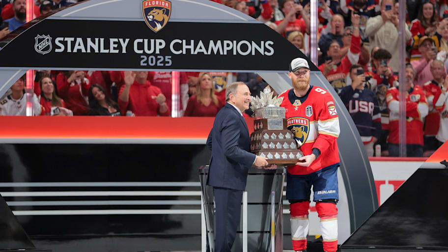 NHL commissioner Gary Bettman presents Florida Panthers center Sam Bennett (9) the Conn Smythe Trophy | Sam Navarro-Imagn Images