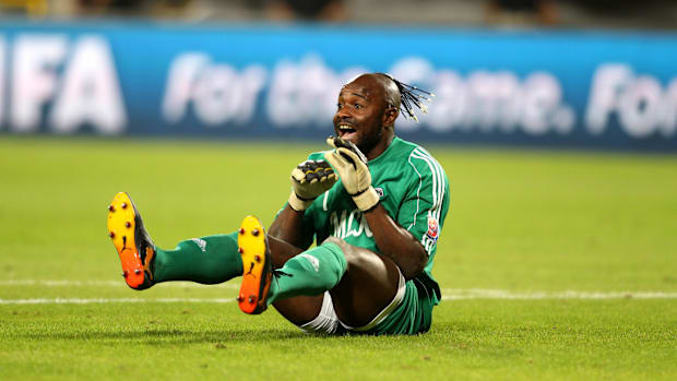 Robert Kidiaba's celebration is a thing of beauty.