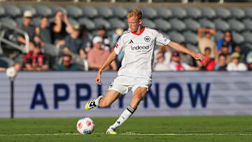 Hugo Larsson im Eintracht-Trikot