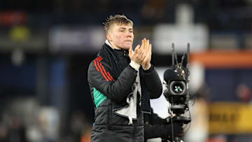 Manchester United kehilangan Rasmus Hojlund akibat cedera otot selama kurang lebih tiga pekan. Manchester United kehilangan Rasmus Hojlund akibat cedera otot selama kurang lebih tiga pekan.