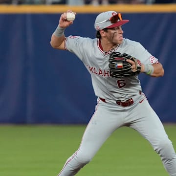 Oklahoma 2B Kyle Branch