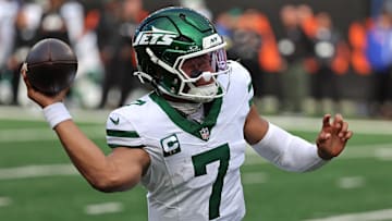 New York Jets quarterback Justin Fields
