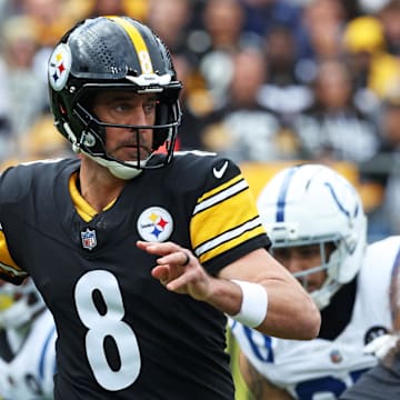 Nov 2, 2025; Pittsburgh, Pennsylvania, USA; Pittsburgh Steelers quarterback Aaron Rodgers (8) warms up before the game against the Indianapolis Colts at Acrisure Stadium. Mandatory Credit: Charles LeClaire-Imagn Images