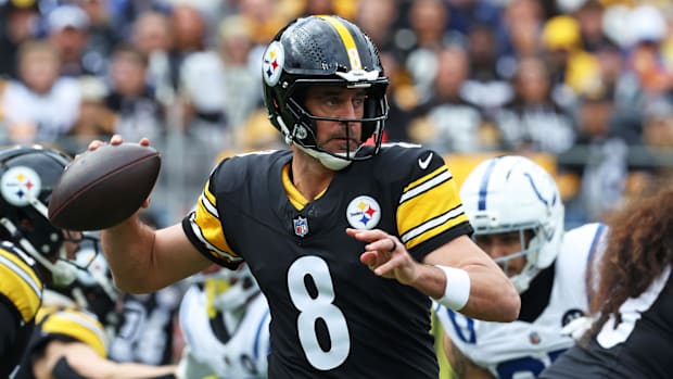 Pittsburgh Steelers quarterback Aaron Rodgers is yet to throw for 250 yards in a game this season. 