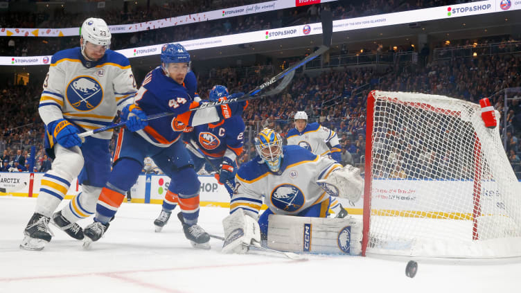 Buffalo Sabres v New York Islanders