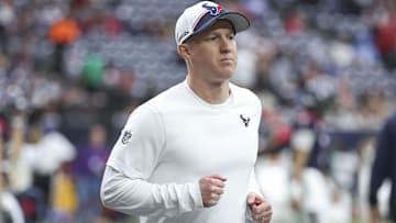 Miami Dolphins senior pass game coordinator Bobby Slowik