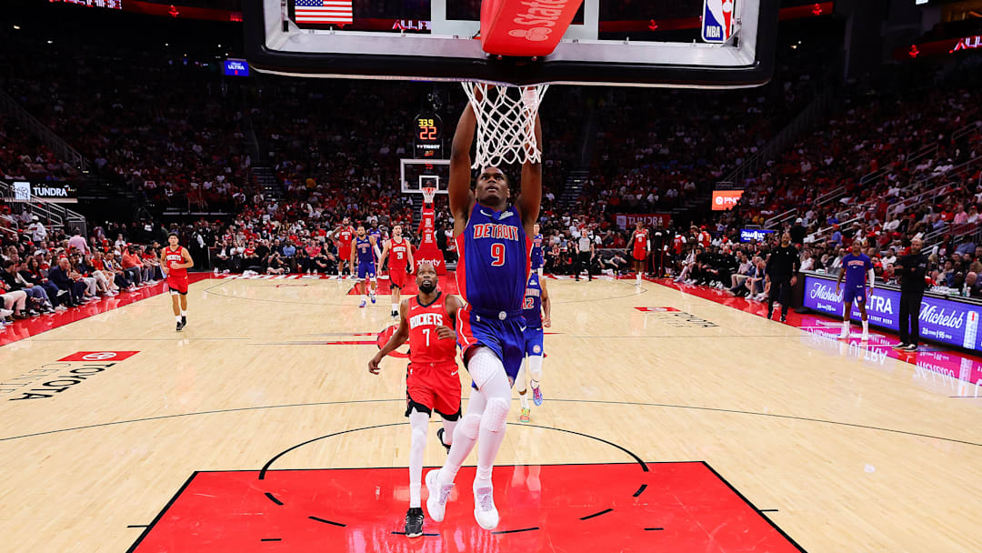 Detroit Pistons v Houston Rockets Detroit Pistons v Houston Rockets