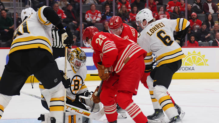 Boston Bruins v Detroit Red Wings