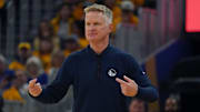 May 10, 2025; San Francisco, California, USA; Golden State Warriors head coach Steve Kerr motions to the team in the second quarter during game three against the Minnesota Timberwolves in the second round for the 2025 NBA Playoffs at Chase Center. Mandatory Credit: David Gonzales-Imagn Images