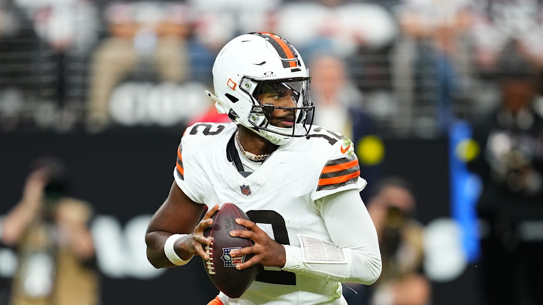 Cleveland Browns v Las Vegas Raiders