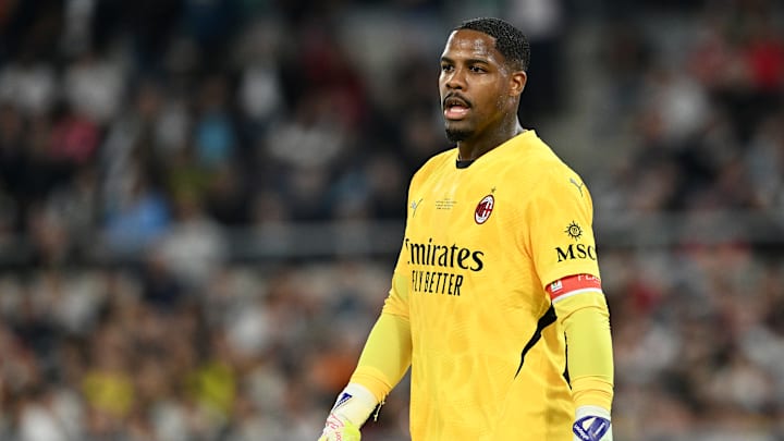 Mike Maignan se rapproche de Chelsea. Mike Maignan se rapproche de Chelsea.