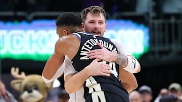 Dallas Mavericks v Milwaukee Bucks