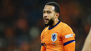 Memphis Depay retornou à seleção da Holanda após quase 300 dias de ausência
