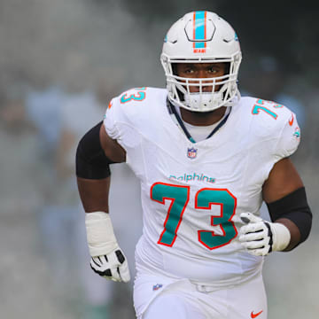 Miami Dolphins tackle Austin Jackson (73) enters the field to take on the New York Jets at Hard Rock Stadium in 2024.