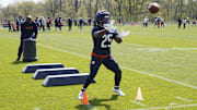 May 10, 2025; Lake Forest, IL, USA; Chicago Bears running back (25) Kyle Monangai participates during rookie minicamp at Halas Hall. Mandatory Credit: David Banks-Imagn Images
