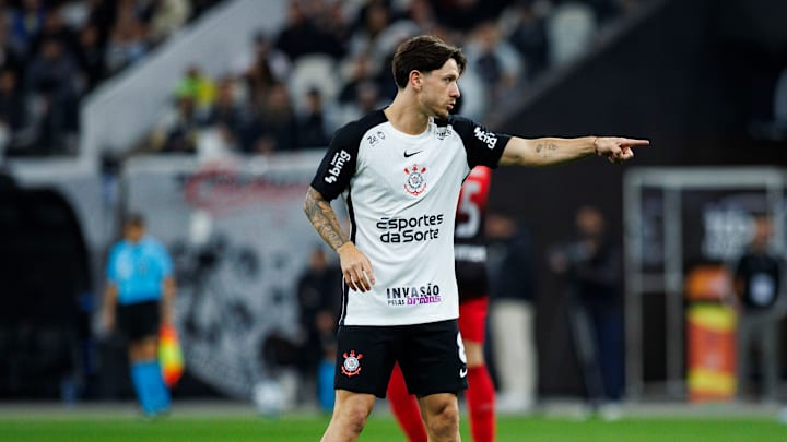 Meia está relacionado para o duelo Meia está relacionado para o duelo