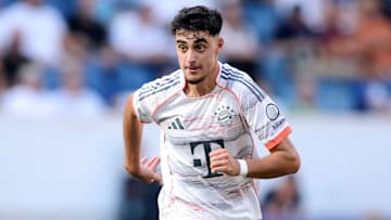 Aleksandar Pavlovic soll das Interesse von Manchester City auf sich gezogen haben