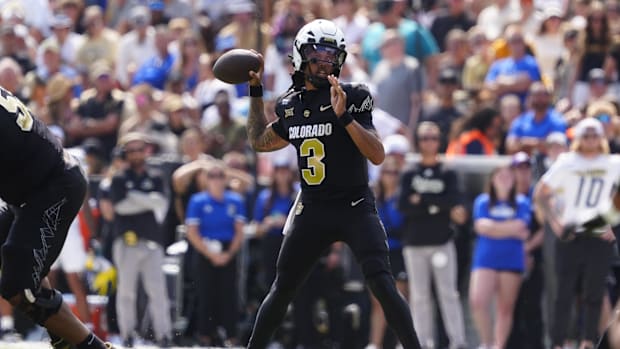 Colorado Buffaloes quarterback Kaidon Salter (3) prepares to pass the ball n the first quarter against the Delaware Fightin B