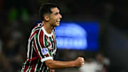 Serna faz uma boa temporada com a camisa do Fluminense